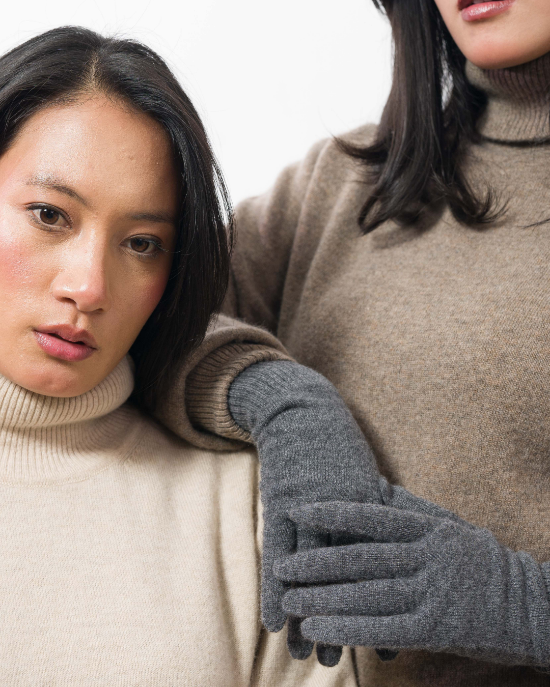 The Quiet Luxury Cashmere Gloves Collection - Himalaya Pashmina