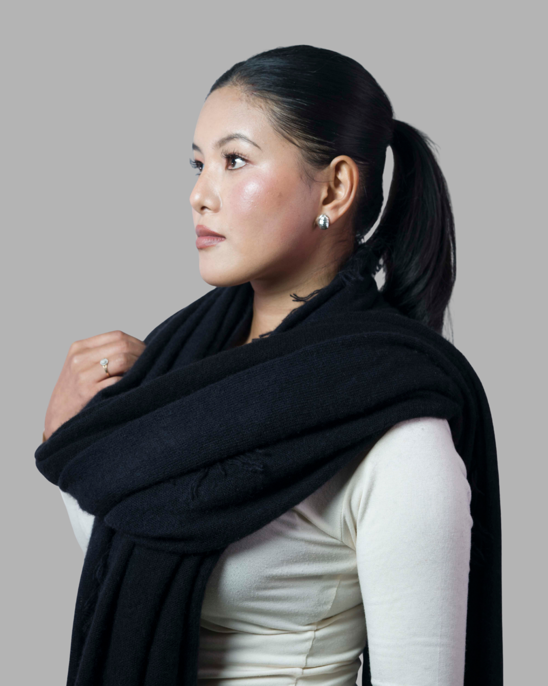 Knitted Black - Himalaya Pashmina